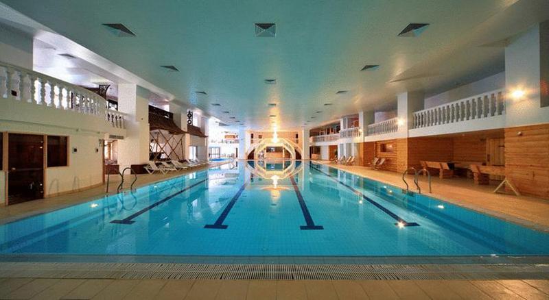 Royal Medical Cezar Hotel Truskavets Exterior photo